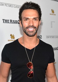 Profile: Darren Shahlavi