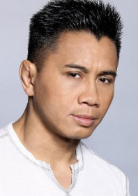 Profile: Cung Le